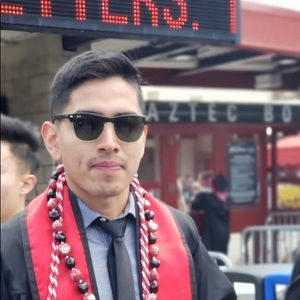 Meet your Posher, Donovan